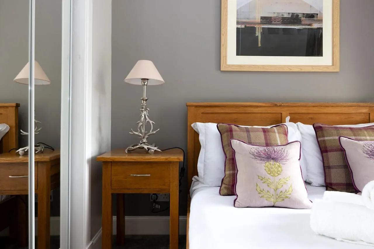 Altido West Nicolson Street Apartments Edinburgh
