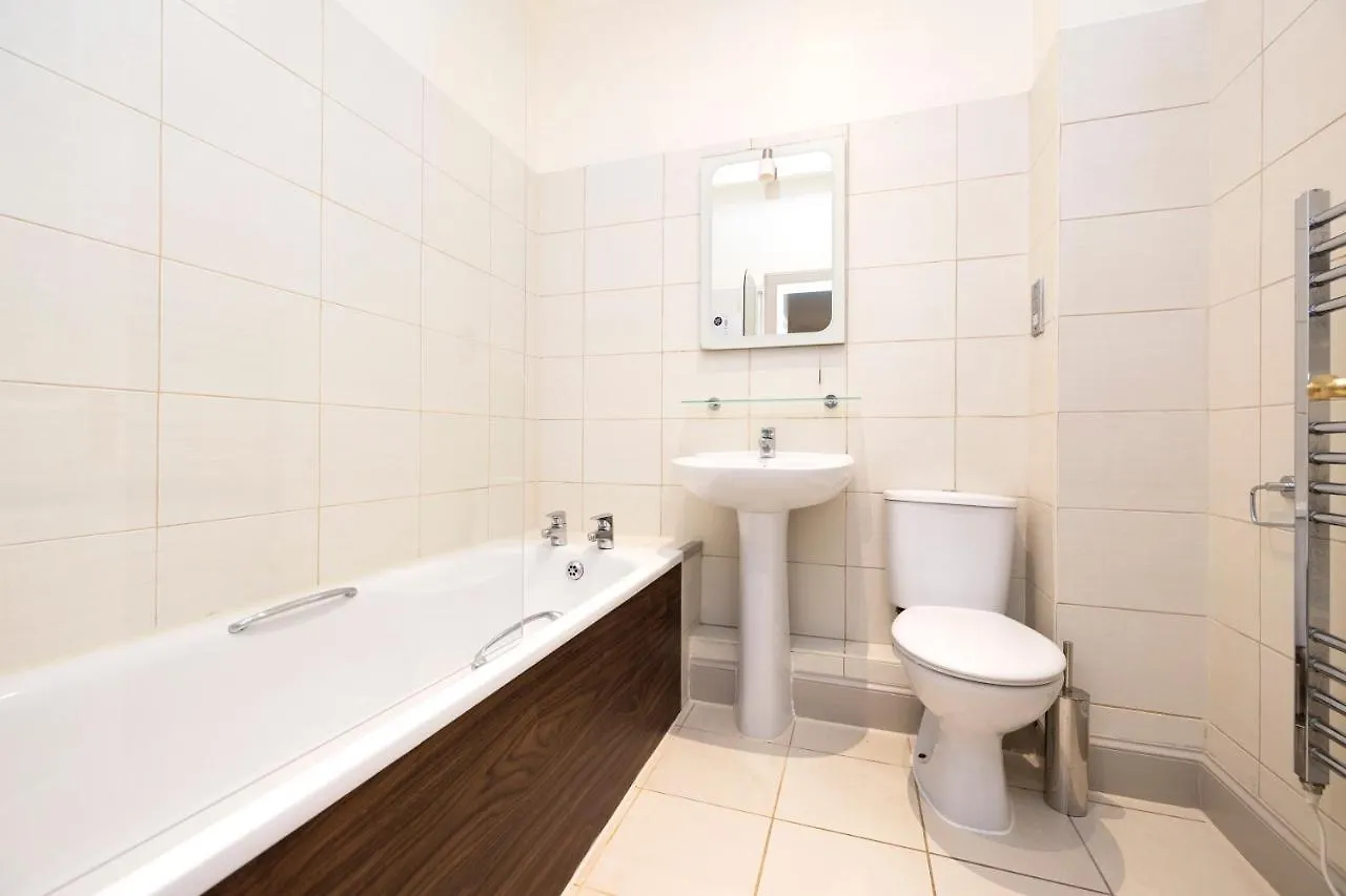Altido West Nicolson Street Apartments Edinburgh