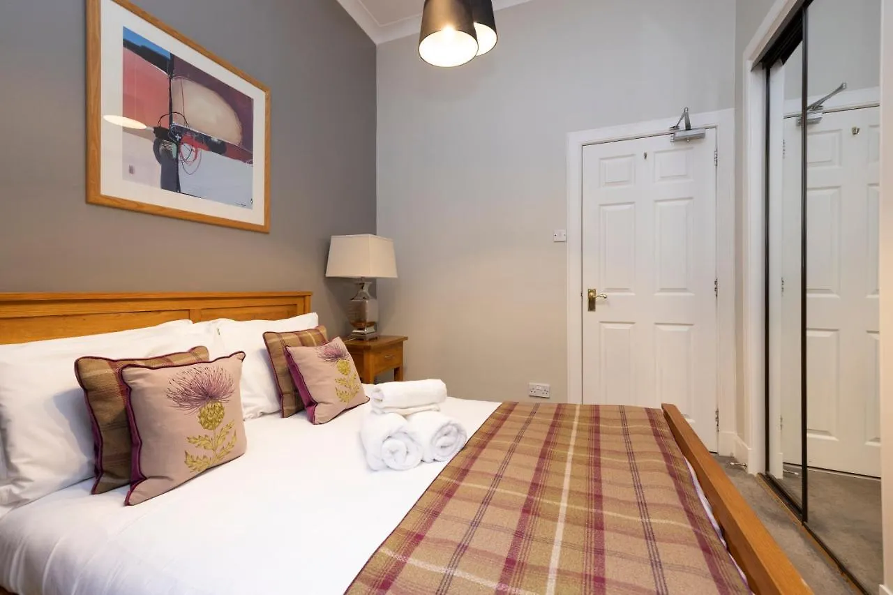 Altido West Nicolson Street Apartments Edinburgh